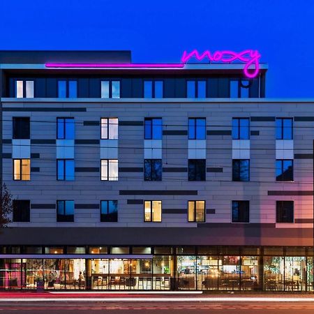 Moxy Duesseldorf South Hotel Düsseldorf Kültér fotó